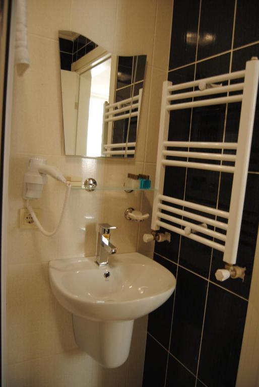 Lotus Hotel Istanbul Room photo