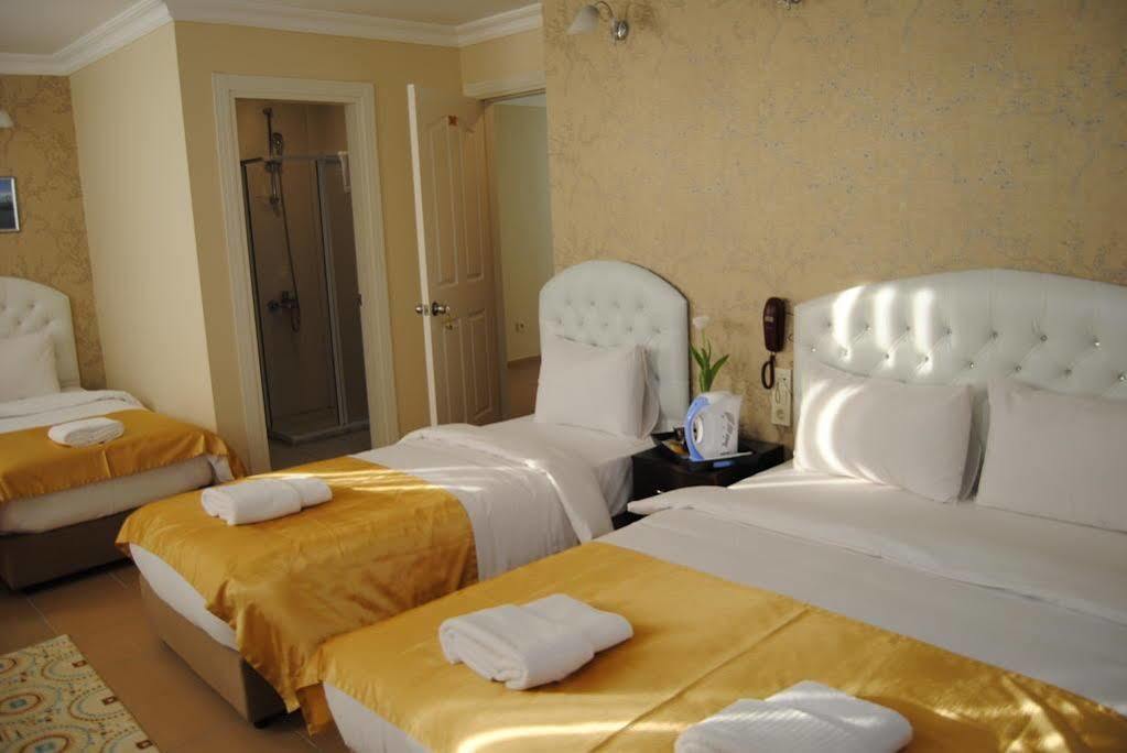 Lotus Hotel Istanbul Exterior photo