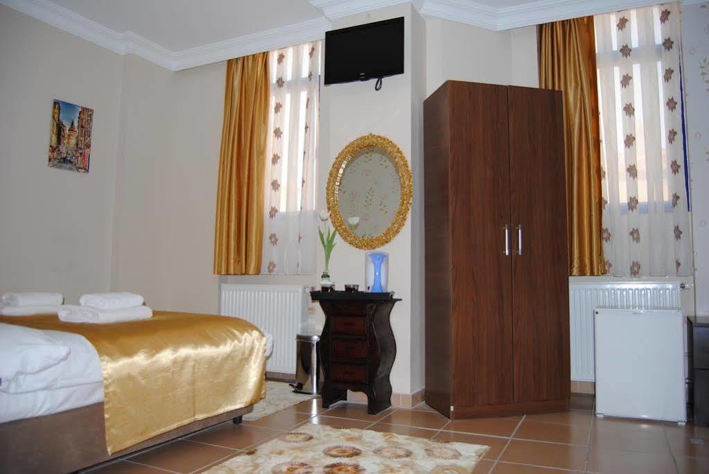Lotus Hotel Istanbul Exterior photo